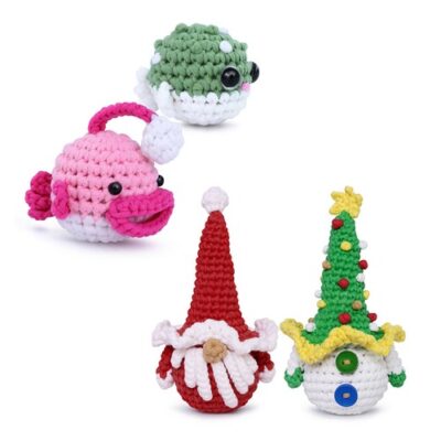 NestledCrafts Christmas Crochet Kit for Beginners - SantySnow