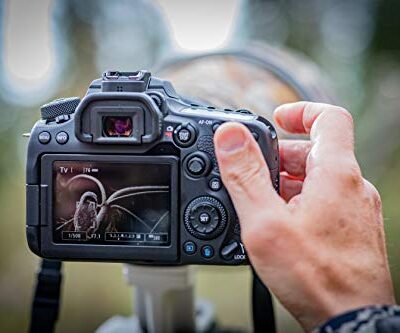 CANON EOS 90D + 18-55 IS STM