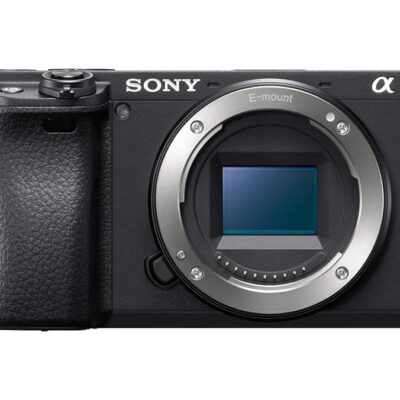 Sony Alpha 6400 | APS-C Mirrorless Camera ( Fast 0.02s Autofocus, 24.2 Megapixels, 4K Movie Recording, Flip Screen for Vlogging ) (Renewed)